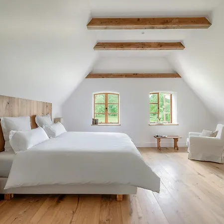 Historic Country House In Secluded Nature בית נופש Altglobsow